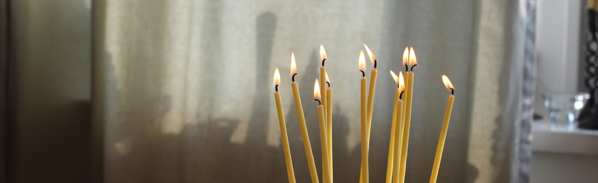 How to Make Hand Dipped Beeswax Candles: Candle Dipping Basics - the Making  Life