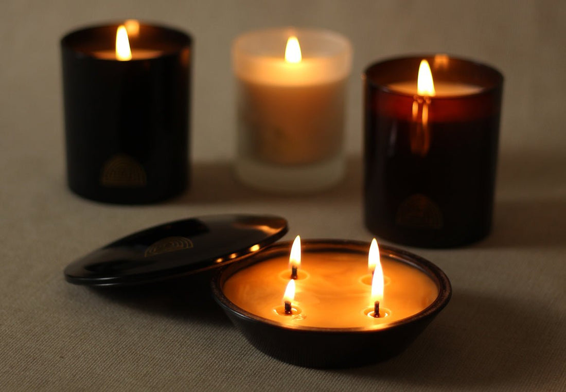 Natural vs Synthetic Candles: Why Essential Oils and Beeswax Win - BZZWAX