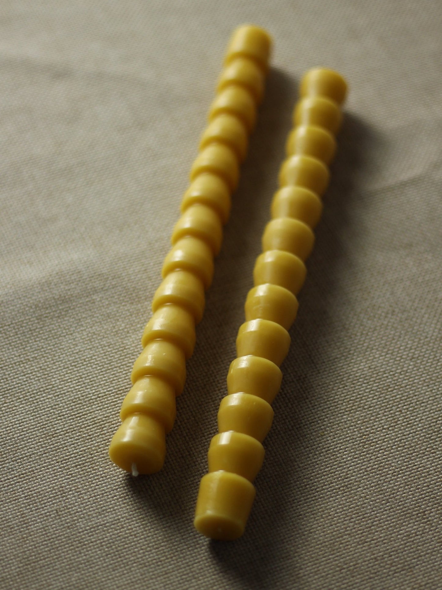 Beeswax Dinner Candles - Steps - BZZWAX